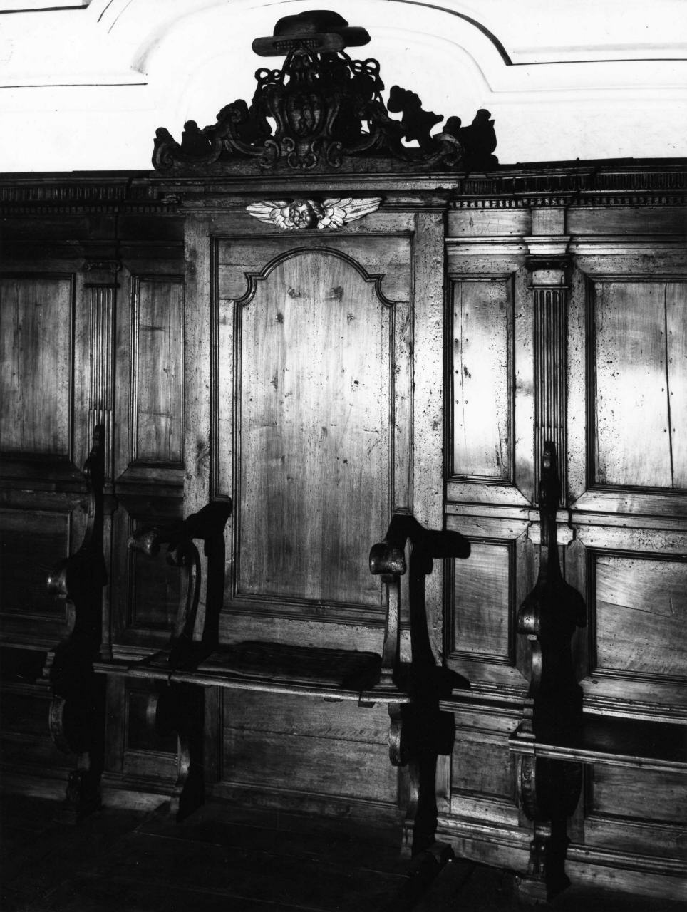 stalli del coro - bottega toscana (fine/inizio secc. XVII/ XVIII)