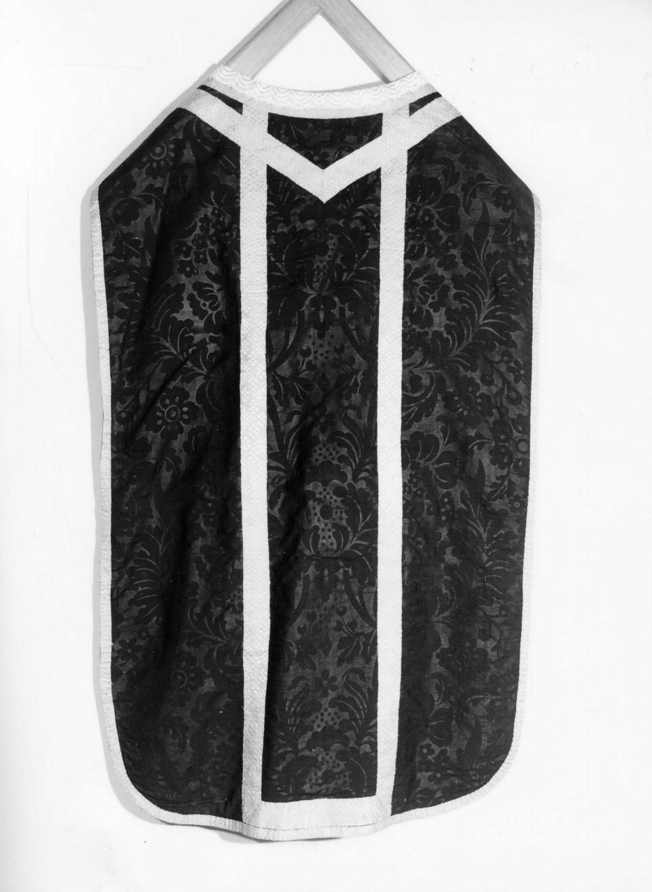 paramento liturgico - manifattura italiana (prima metà sec. XIX)