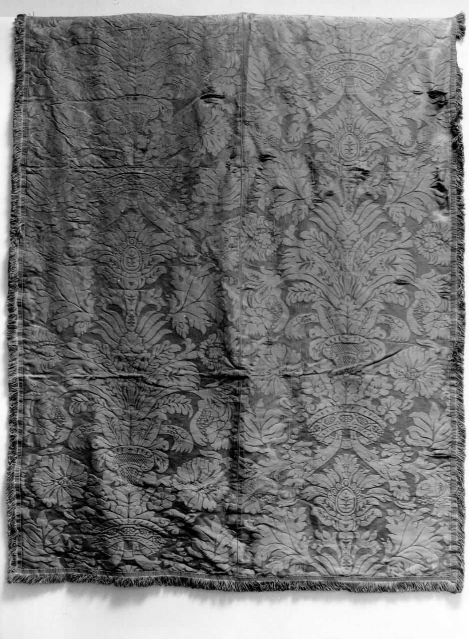 cortina - manifattura italiana (fine/inizio secc. XVII/ XVIII)