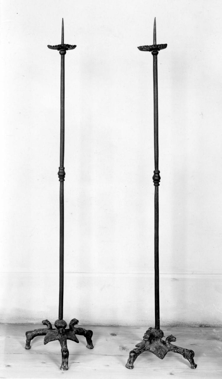 candeliere, serie - bottega toscana (sec. XIII)