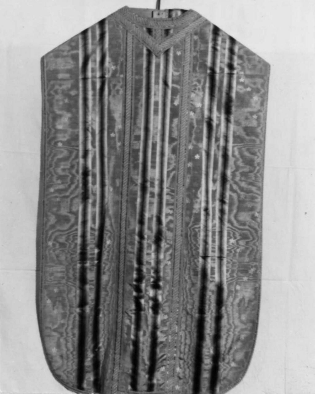 paramento liturgico - manifattura italiana (ultimo quarto sec. XVIII)