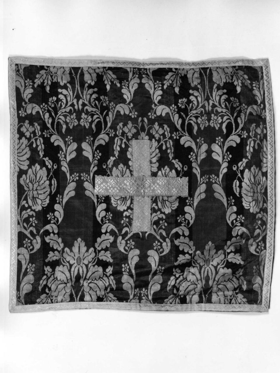 velo di calice, elemento d'insieme - manifattura italiana (ultimo quarto sec. XVIII)