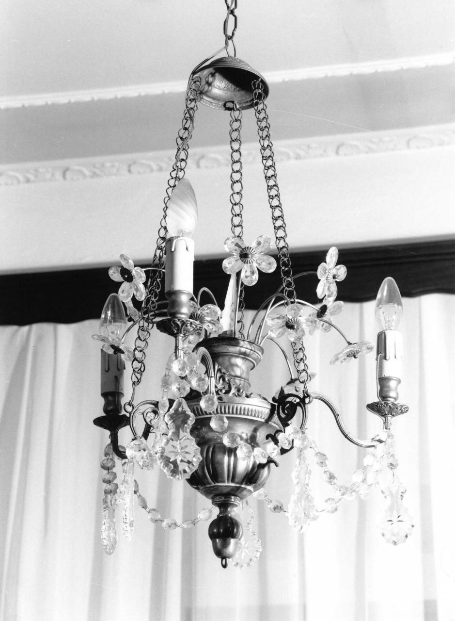 lampadario - produzione italiana (fine/inizio secc. XIX/ XX)