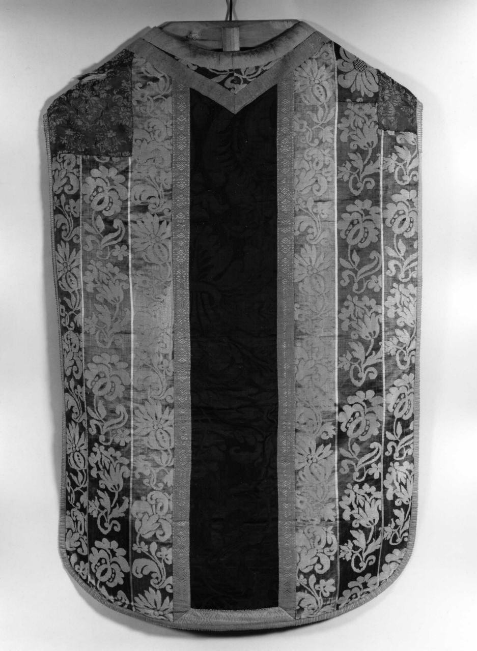 pianeta, elemento d'insieme - manifattura italiana (fine, prima metà sec. XVII, sec. XVIII)