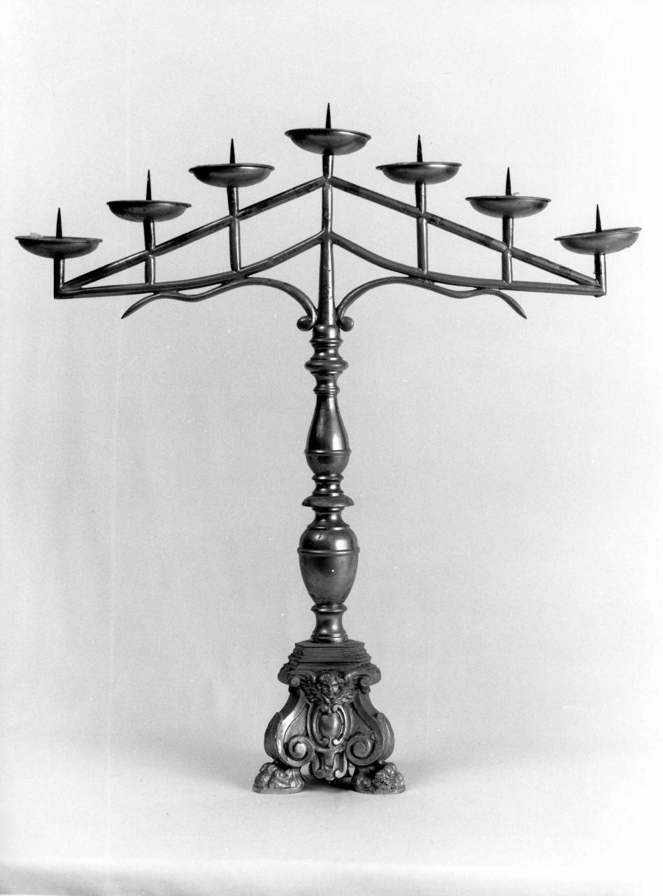 candeliere, serie - bottega italiana (ultimo quarto sec. XVII)
