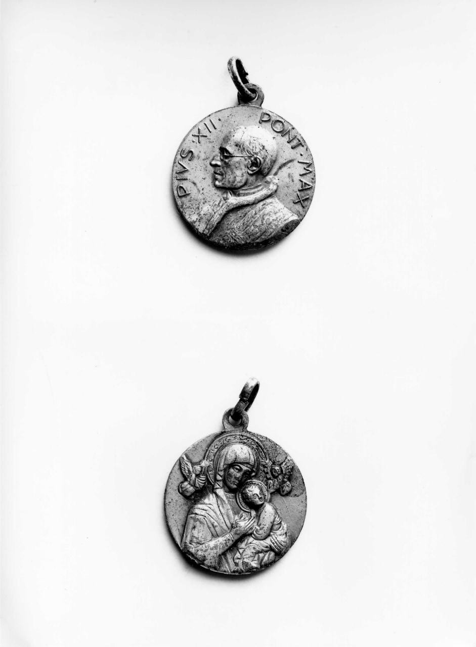 papa Pio XII, Madonna con Bambino e angeli (medaglia pontificia) - bottega romana (sec. XX)