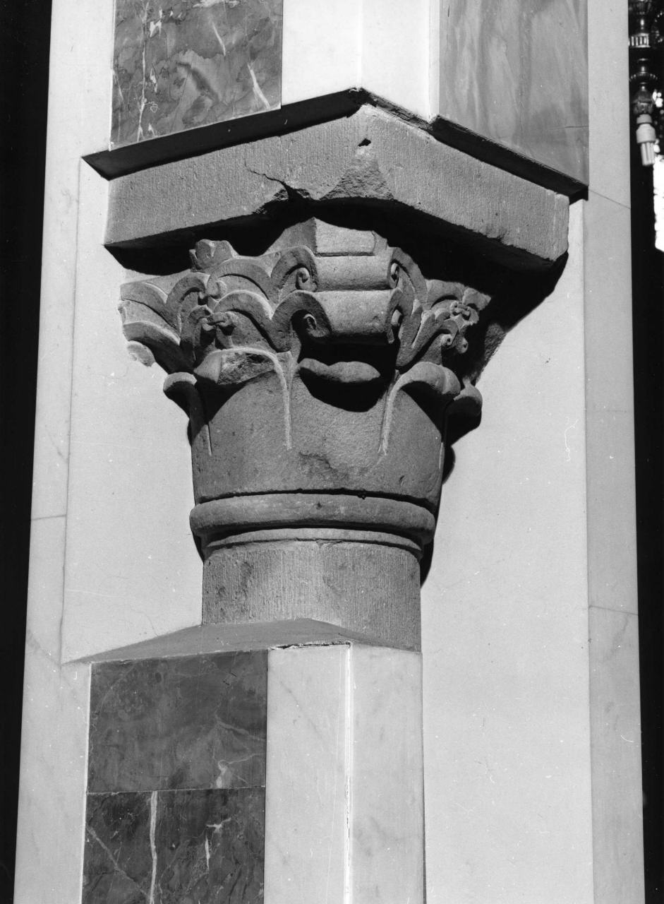 capitello - bottega toscana (sec. XIII)