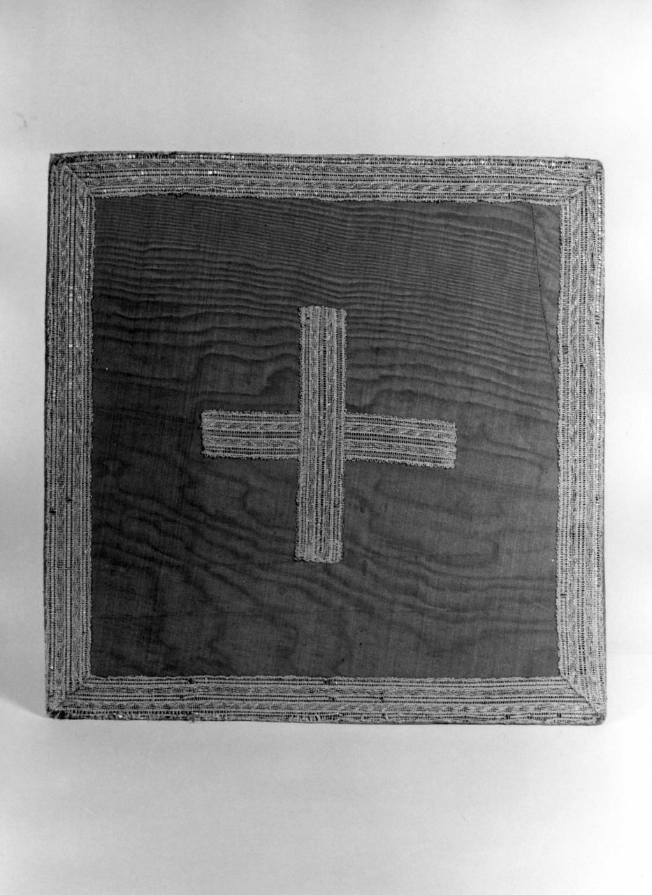 borsa del corporale, elemento d'insieme - manifattura italiana (sec. XVIII)