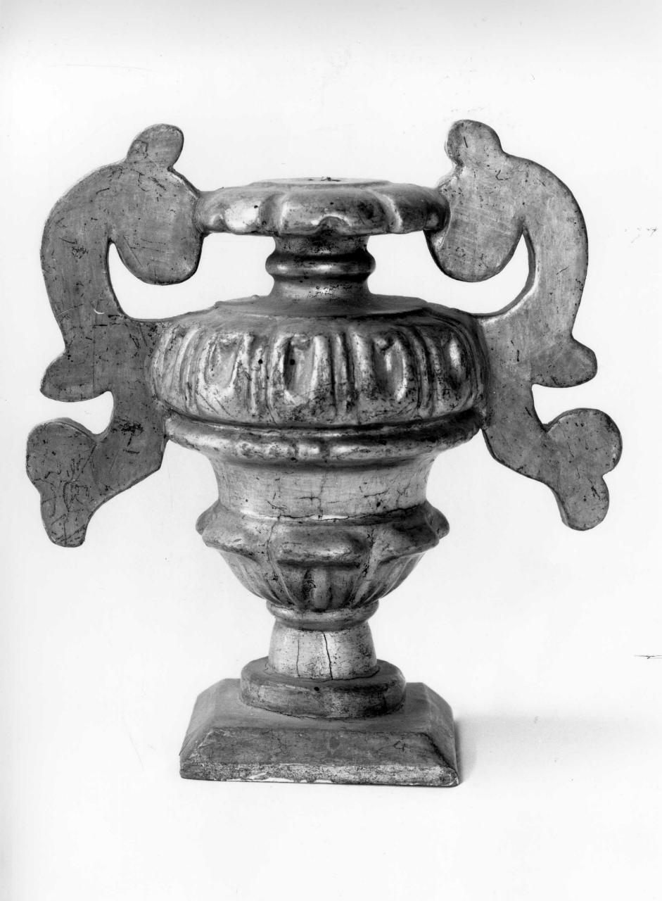 candeliere - bottega toscana (inizio sec. XVIII)