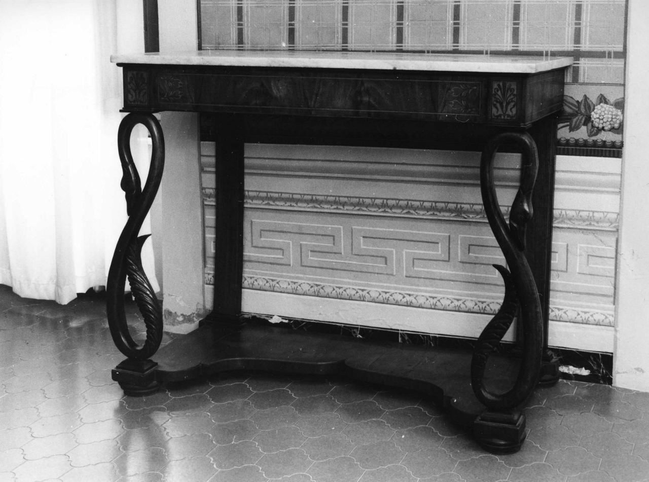 console, serie - bottega toscana (secondo quarto sec. XIX)