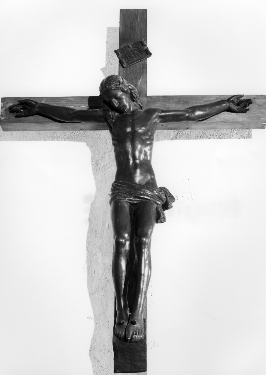 Cristo crocifisso dolente (scultura) di Falcone Francesco (sec. XX)