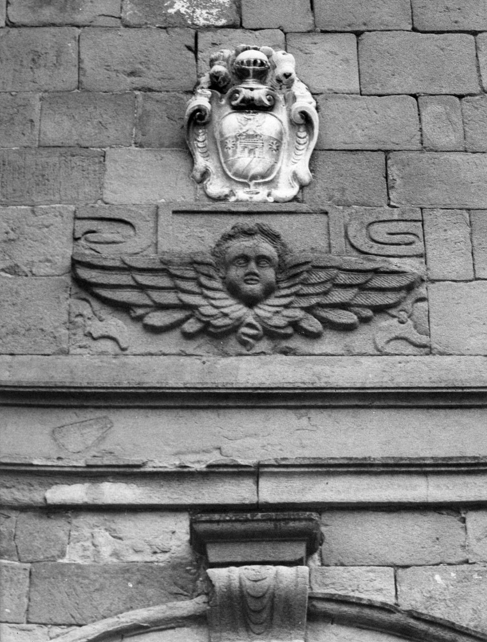 stemma (rilievo) - bottega toscana (sec. XVII)