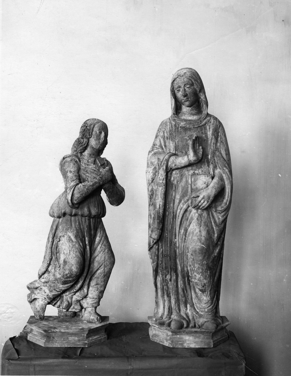 Annunciazione (gruppo scultoreo) - ambito toscano (seconda metà sec. XV)