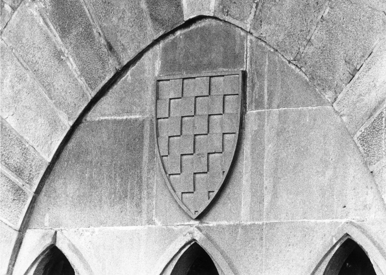 stemma del Comune di Pistoia (rilievo) - manifattura toscana (sec. XX)