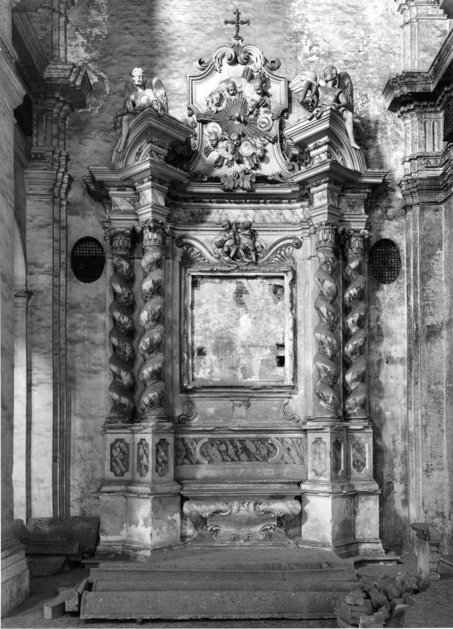 altare - bottega toscana (inizio sec. XVIII)