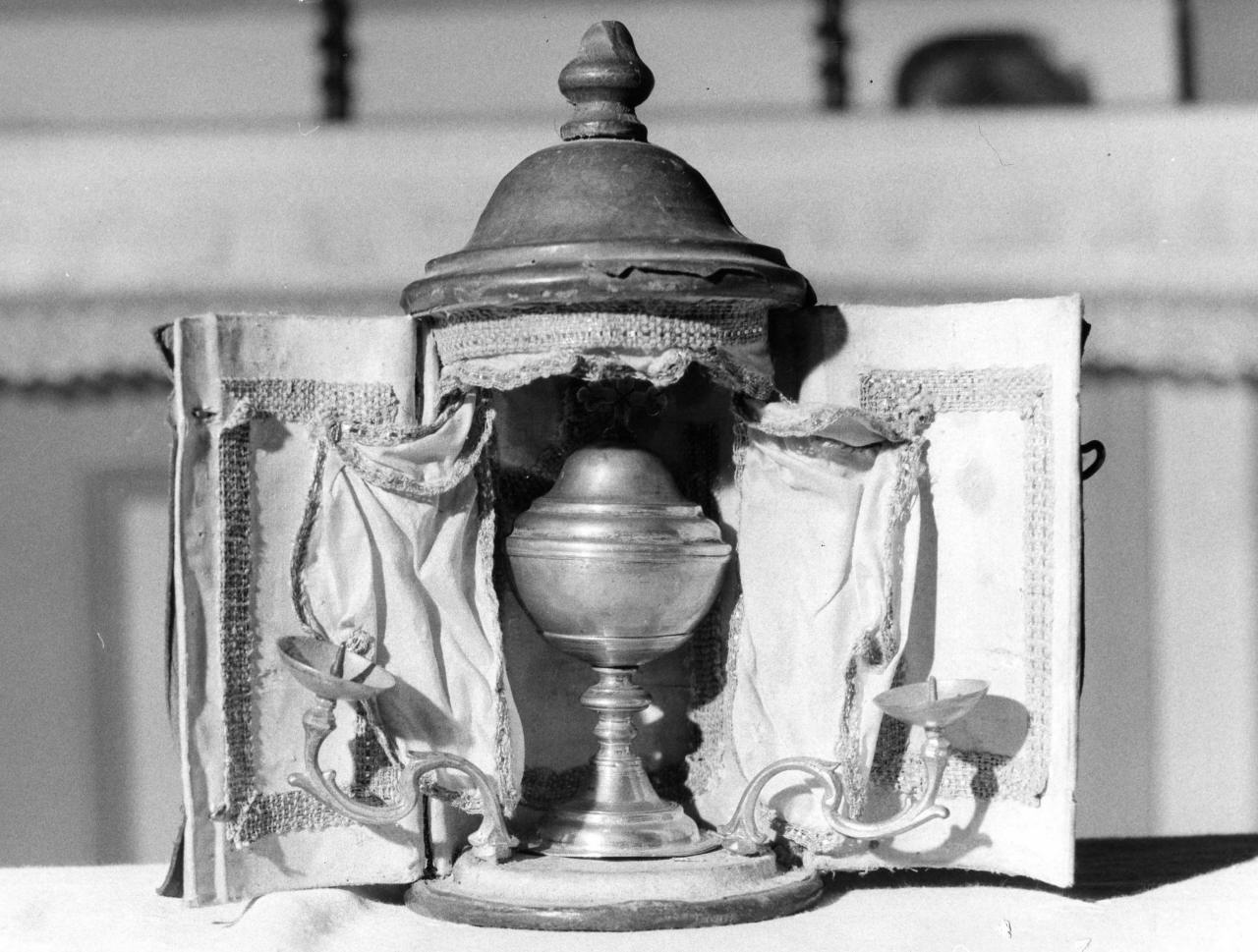 pisside - manifattura pistoiese (sec. XIX)