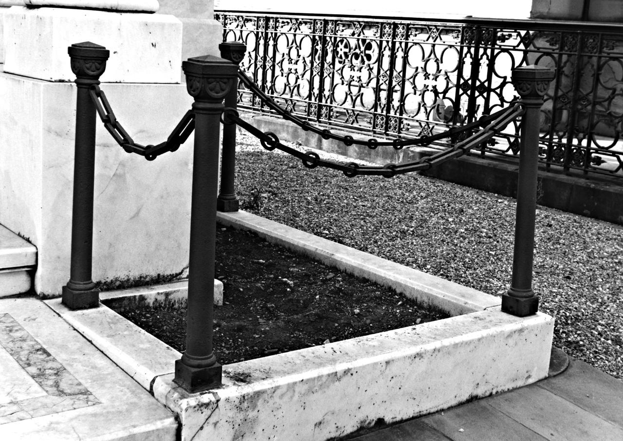 pilastrino, serie - produzione toscana (fine/inizio secc. XIX/ XX)