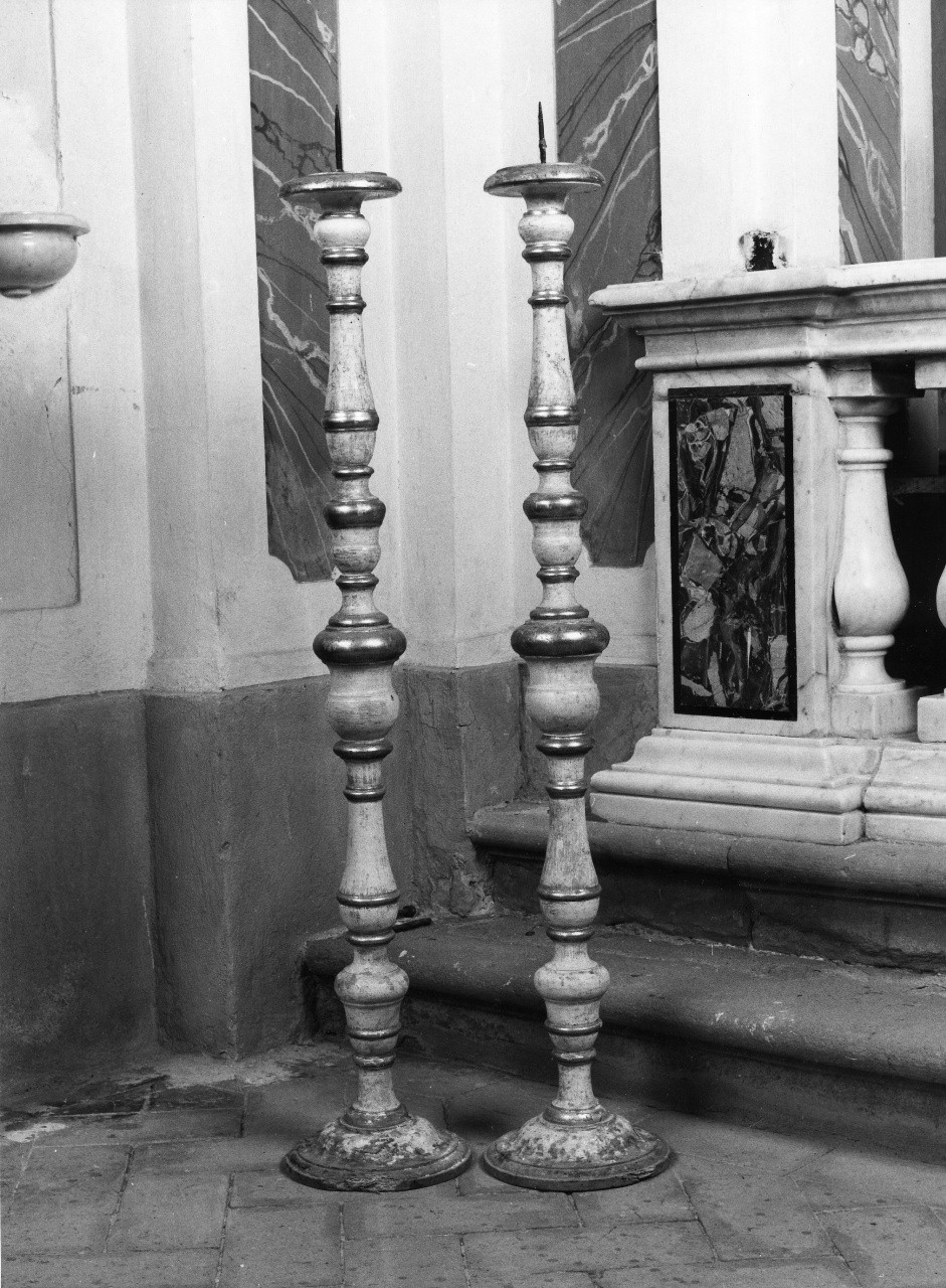 candeliere d'altare, serie - bottega toscana (sec. XIX)