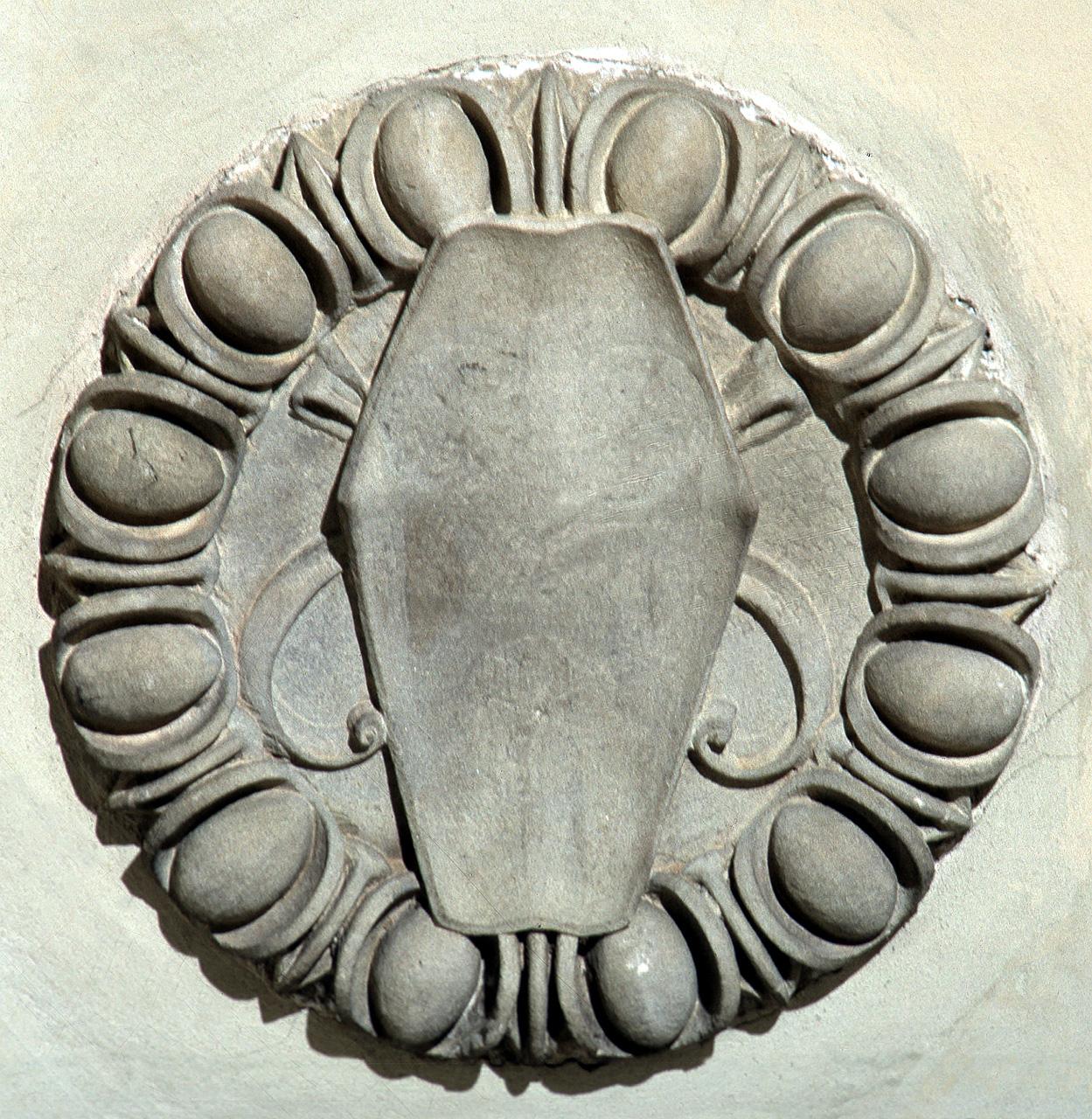 stemma gentilizio (rilievo) - bottega fiorentina (secc. XV/ XVI)