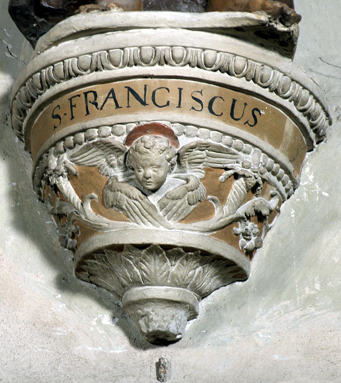 cherubini e motivi decorativi fitomorfi (mensola) - produzione fiorentina (ultimo quarto sec. XVI)