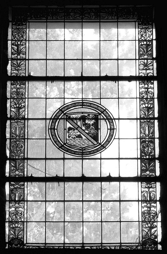 stemma (vetrata, serie) - produzione toscana (prima metà sec. XX)