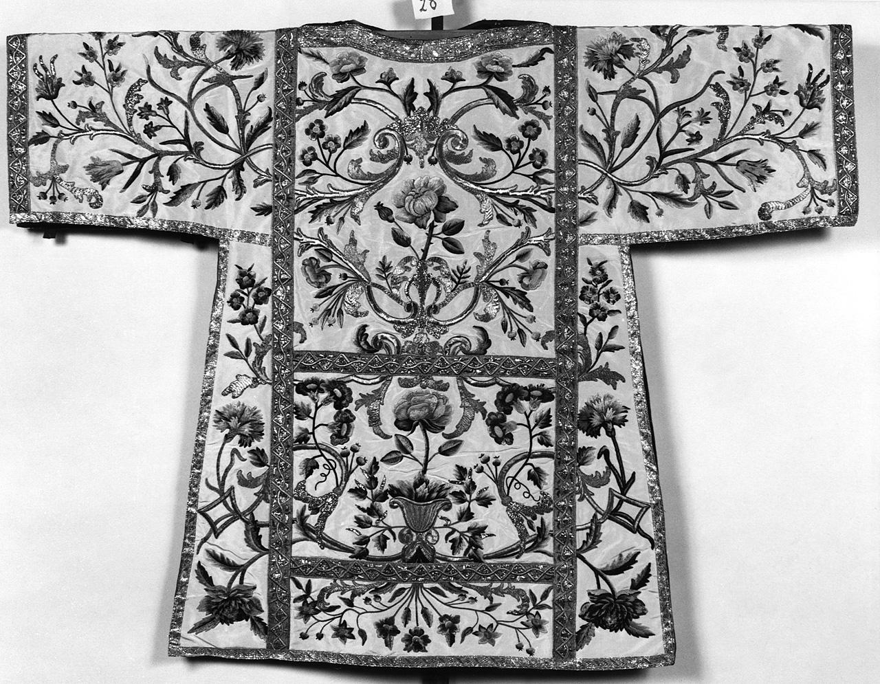 tunicella, serie - manifattura italiana (sec. XVIII)