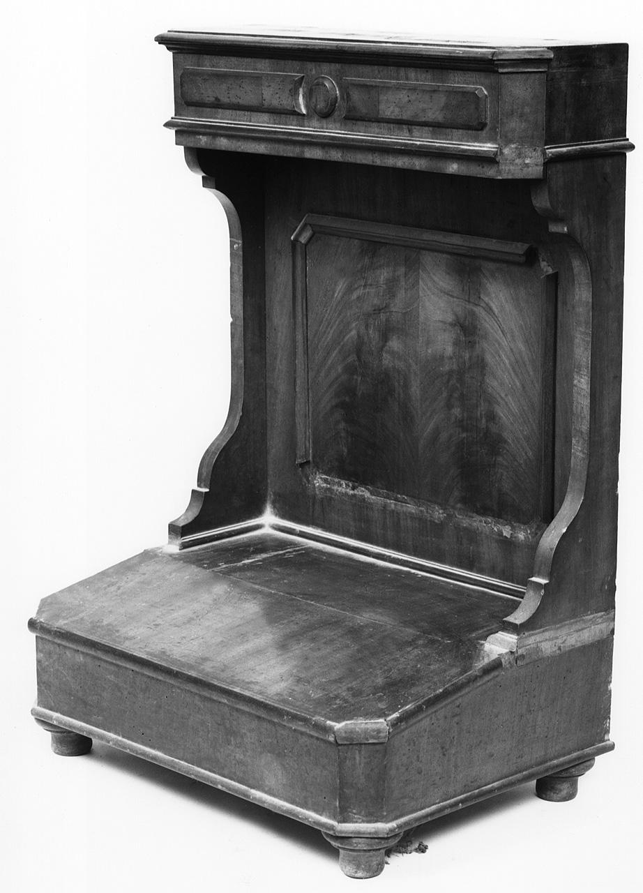 inginocchiatoio - produzione toscana (sec. XIX)