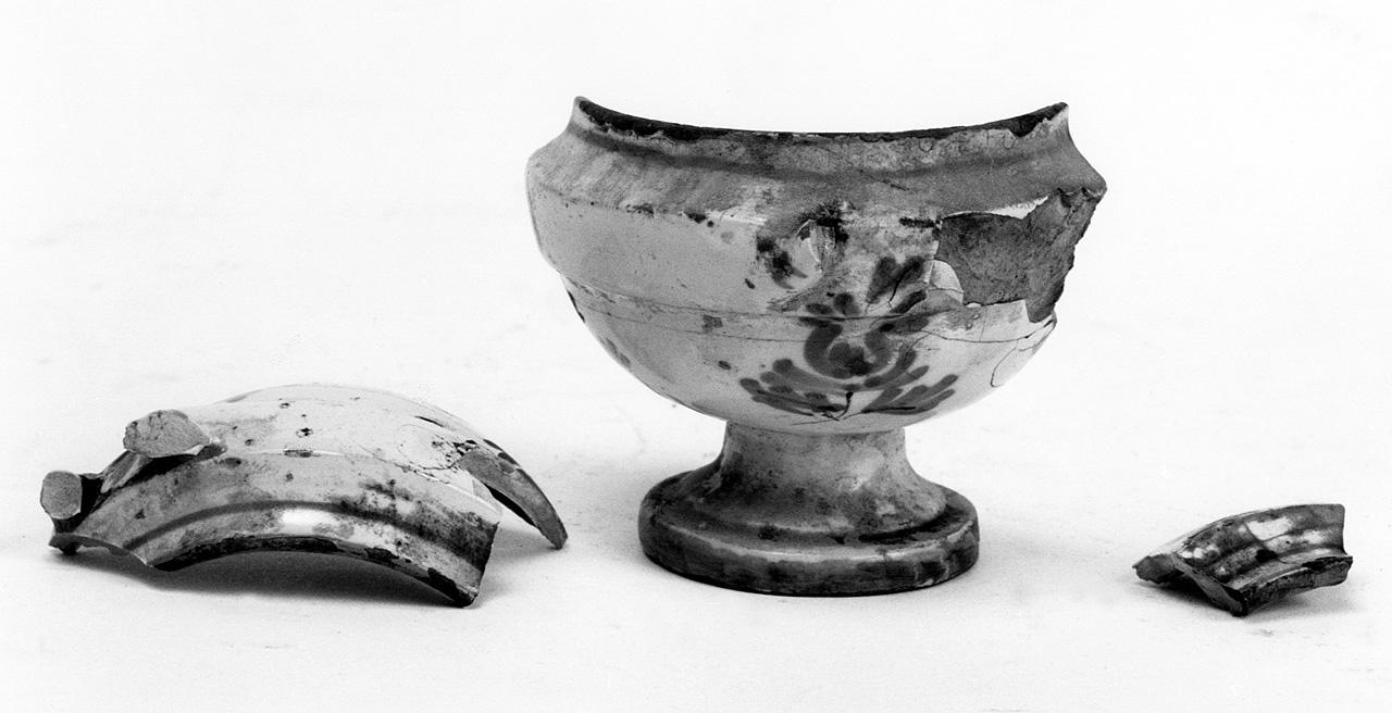 coppetta, frammento - manifattura toscana (seconda metà sec. XVIII)