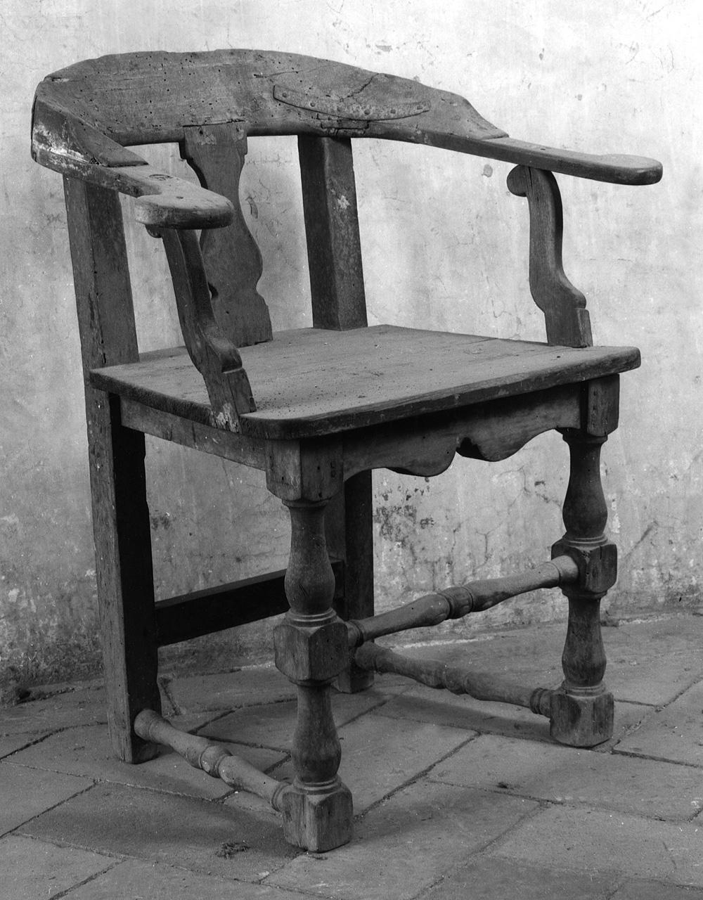 sedia - a braccioli - produzione toscana (secc. XIX/ XX)