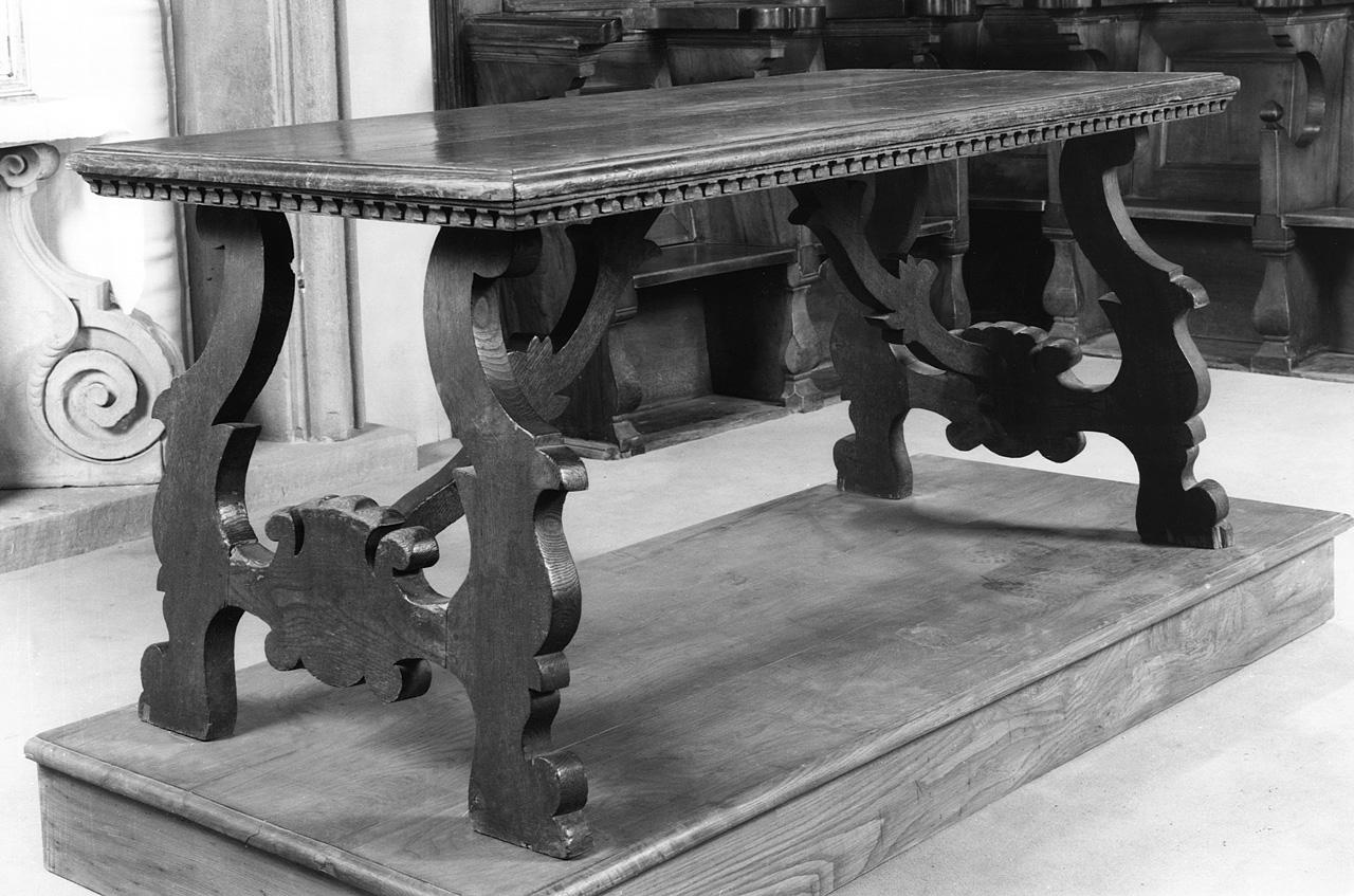 tavolo - produzione toscana (sec. XIX)