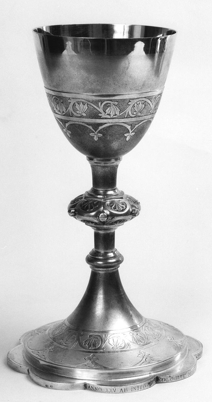 calice - bottega italiana (secondo quarto sec. XX)