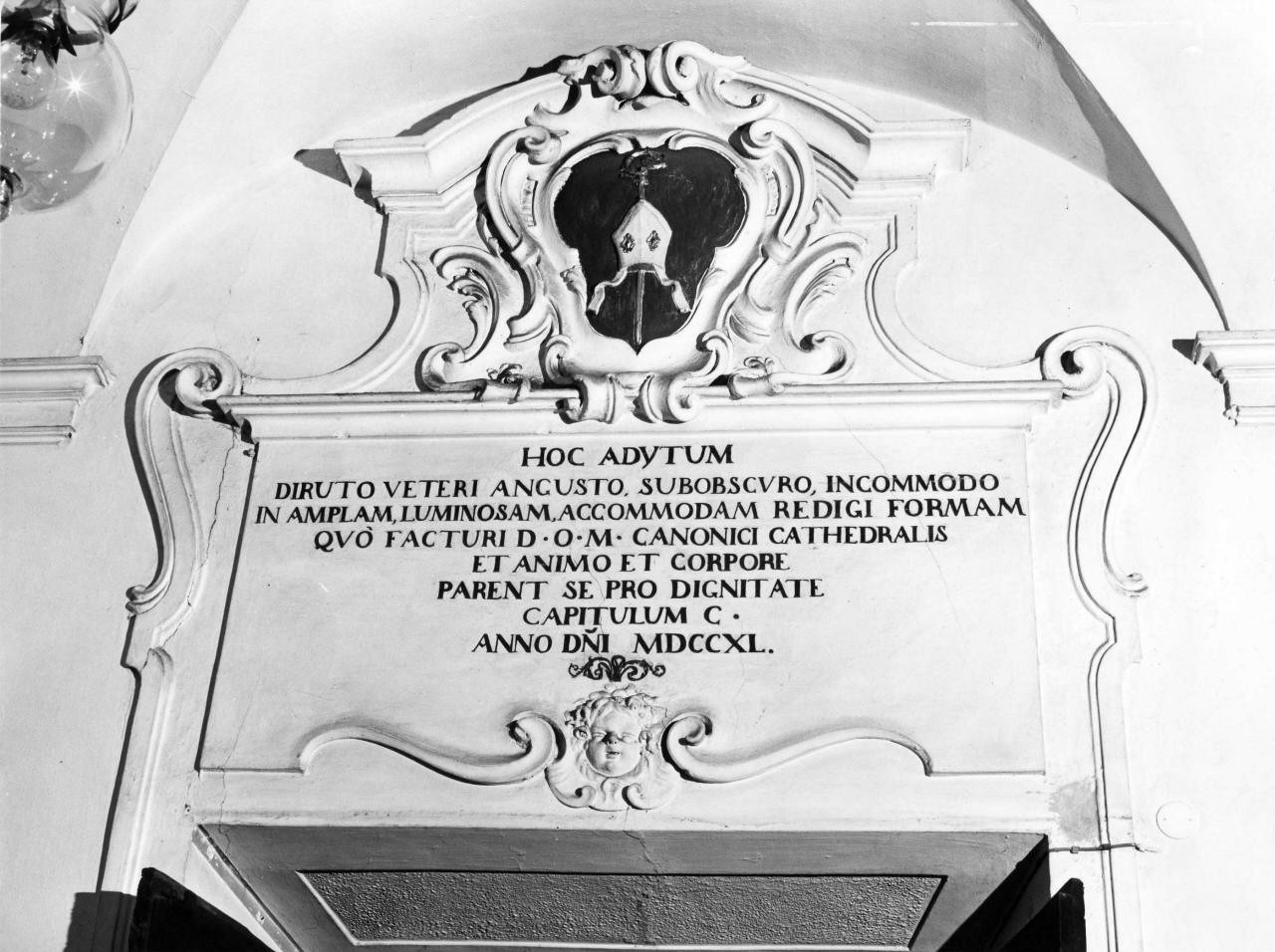 lapide - manifattura toscana (sec. XVIII)