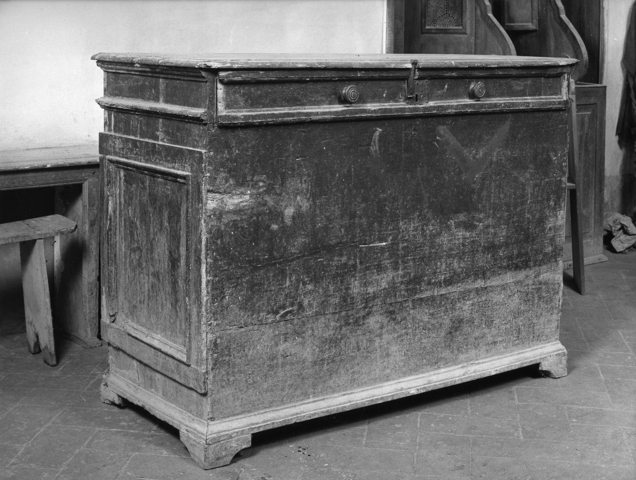 cassettone - bottega toscana (metà sec. XVII)