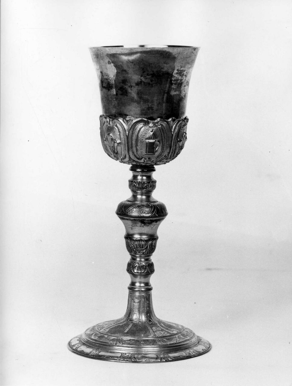 simboli della passione (calice) - bottega toscana (inizio sec. XVIII)