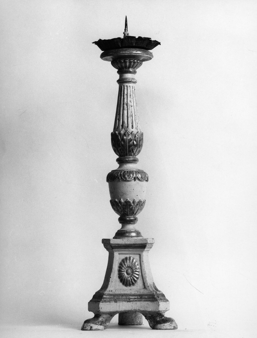 candeliere d'altare, serie - bottega toscana (sec. XIX)