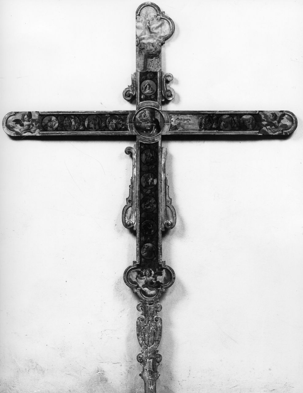 Madonna del Rosario con San Domenico e i misteri del rosario (croce penitenziale) - ambito toscano (sec. XVII)