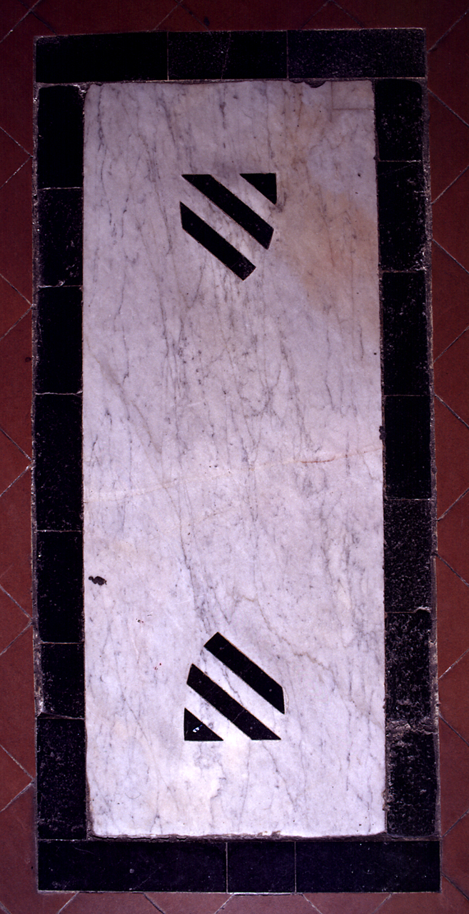 stemma gentilizio della famiglia Infangati (lastra tombale) - bottega fiorentina (secc. XIV/ XV)