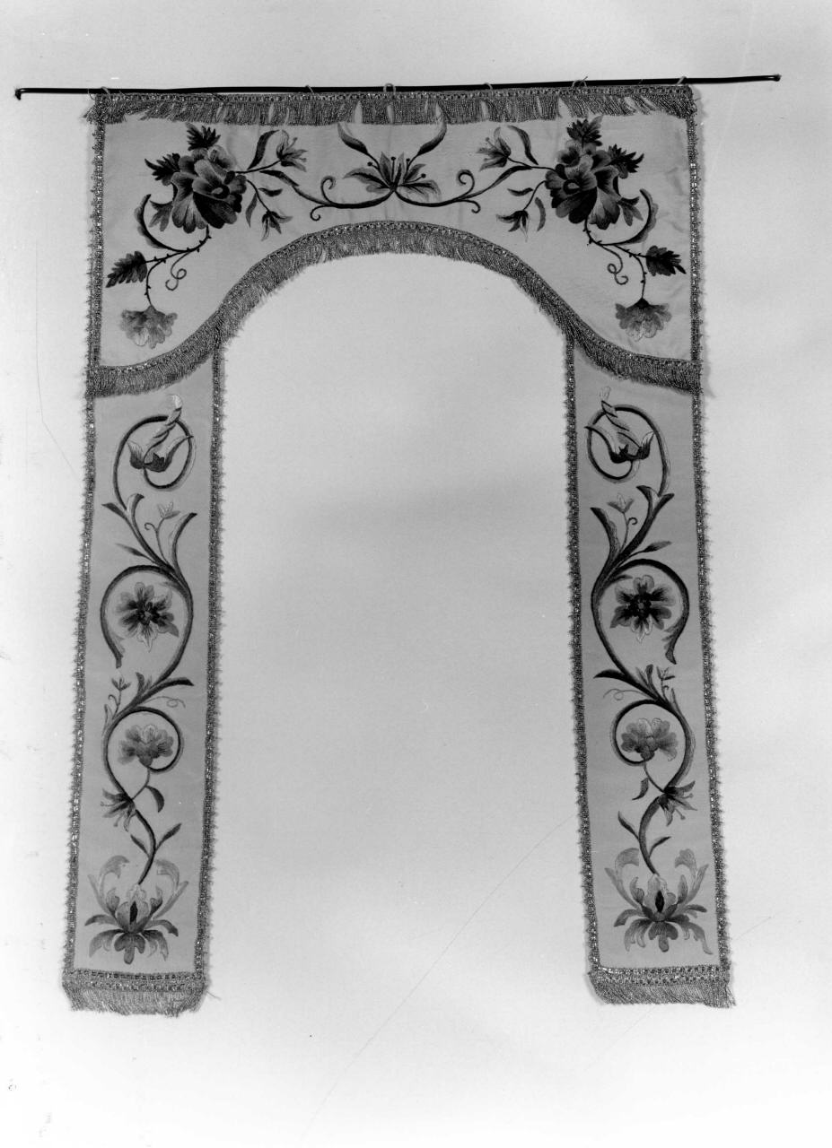 conopeo di tabernacolo - manifattura fiorentina (sec. XX)