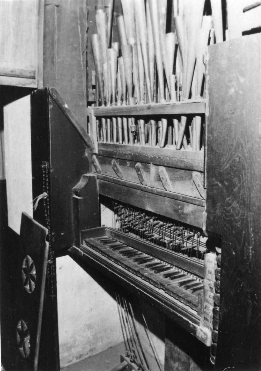 organo di Agati Giosuè (sec. XIX)