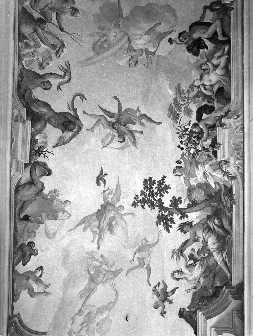trionfo della Divinità (soffitto dipinto) di Dandini Pietro (bottega) (sec. XVII)