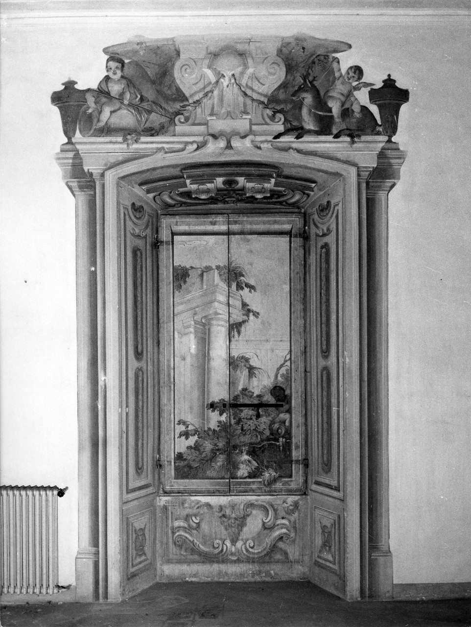architettura illusionistica (imposta di finestra) di Dandini Pietro (bottega) (sec. XVII)