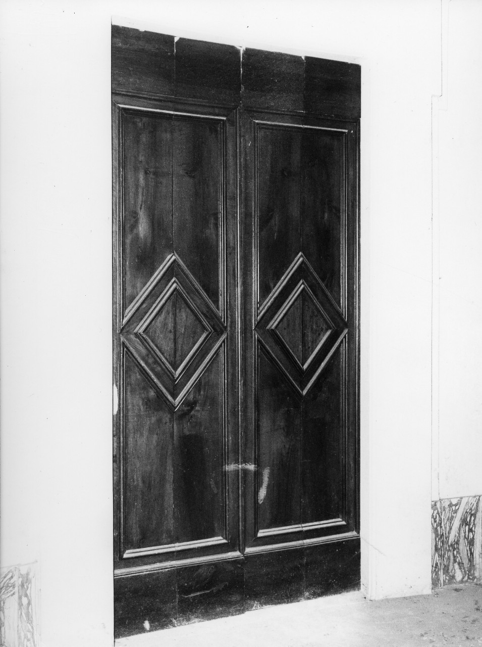 porta - a due battenti, serie - bottega toscana (fine sec. XVII)