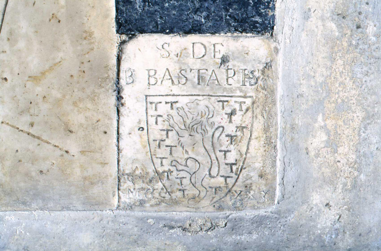 arme della famiglia Bastari (lapide tombale, frammento) - bottega fiorentina (fine/inizio secc. XV/ XVI)