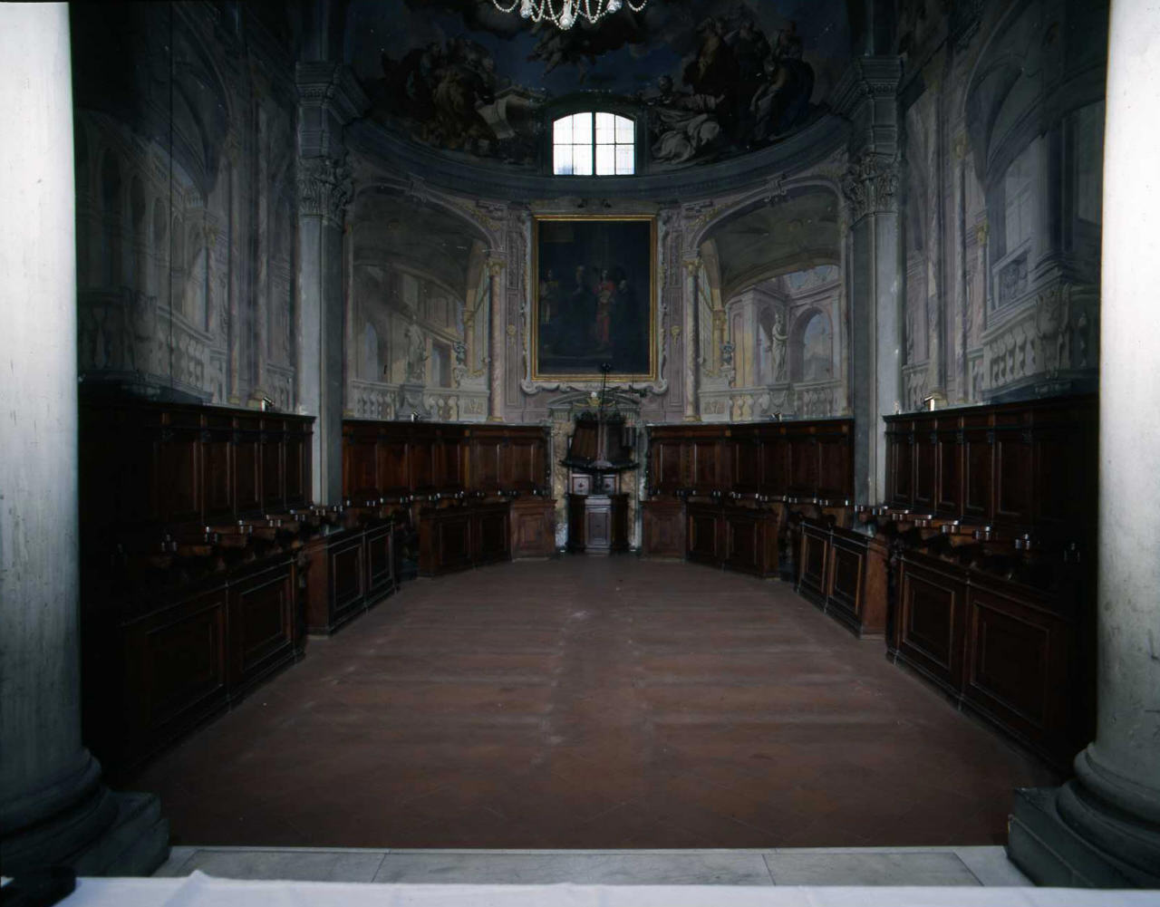 motivi decorativi vegetali (stalli del coro) di Del Tasso Francesco (attribuito), Del Tasso Marco (attribuito), Filippo di Lorenzo (attribuito) (sec. XVI)