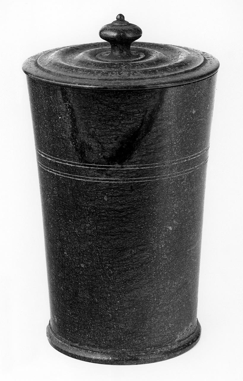 vaso - produzione sassone (prima metà sec. XVII)