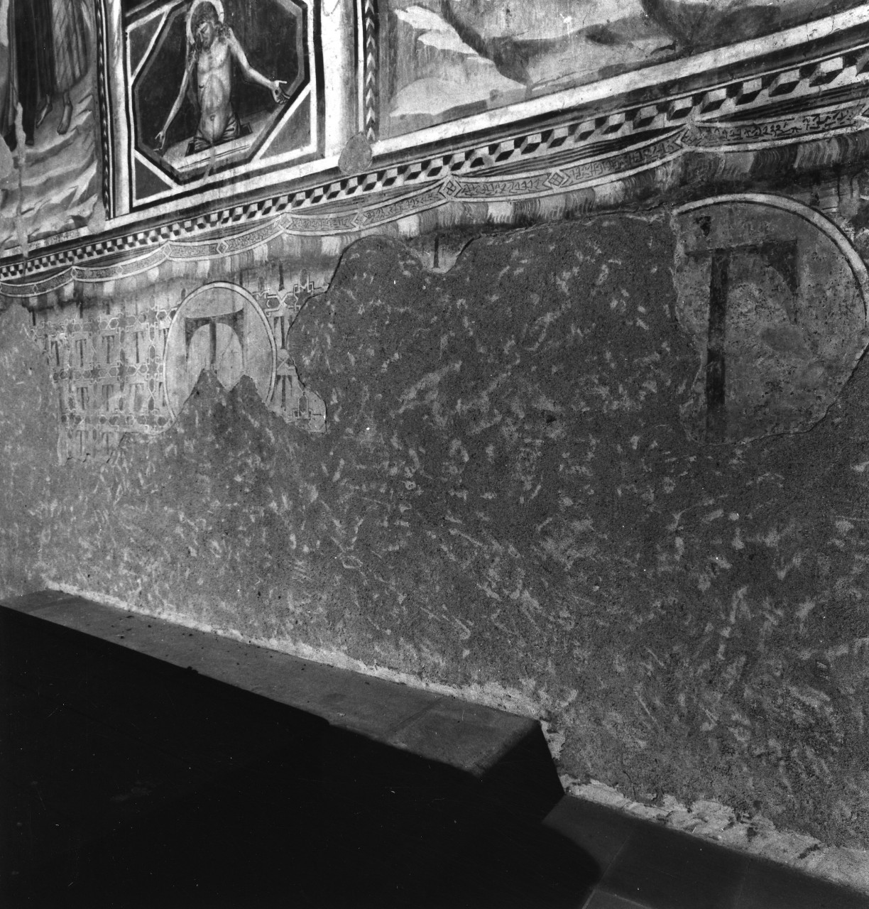 emblema antoniano (rilievo, frammento) di Bicci di Lorenzo (e aiuti) (prima metà sec. XV)