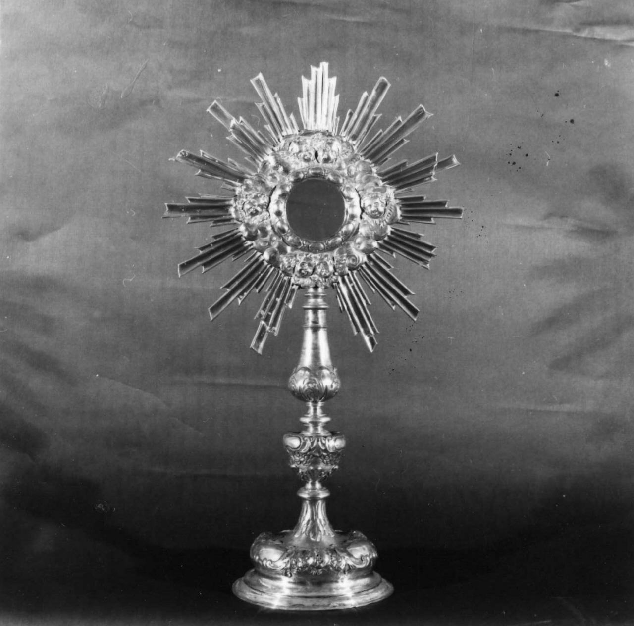 ostensorio - bottega pistoiese (seconda metà sec. XVIII)