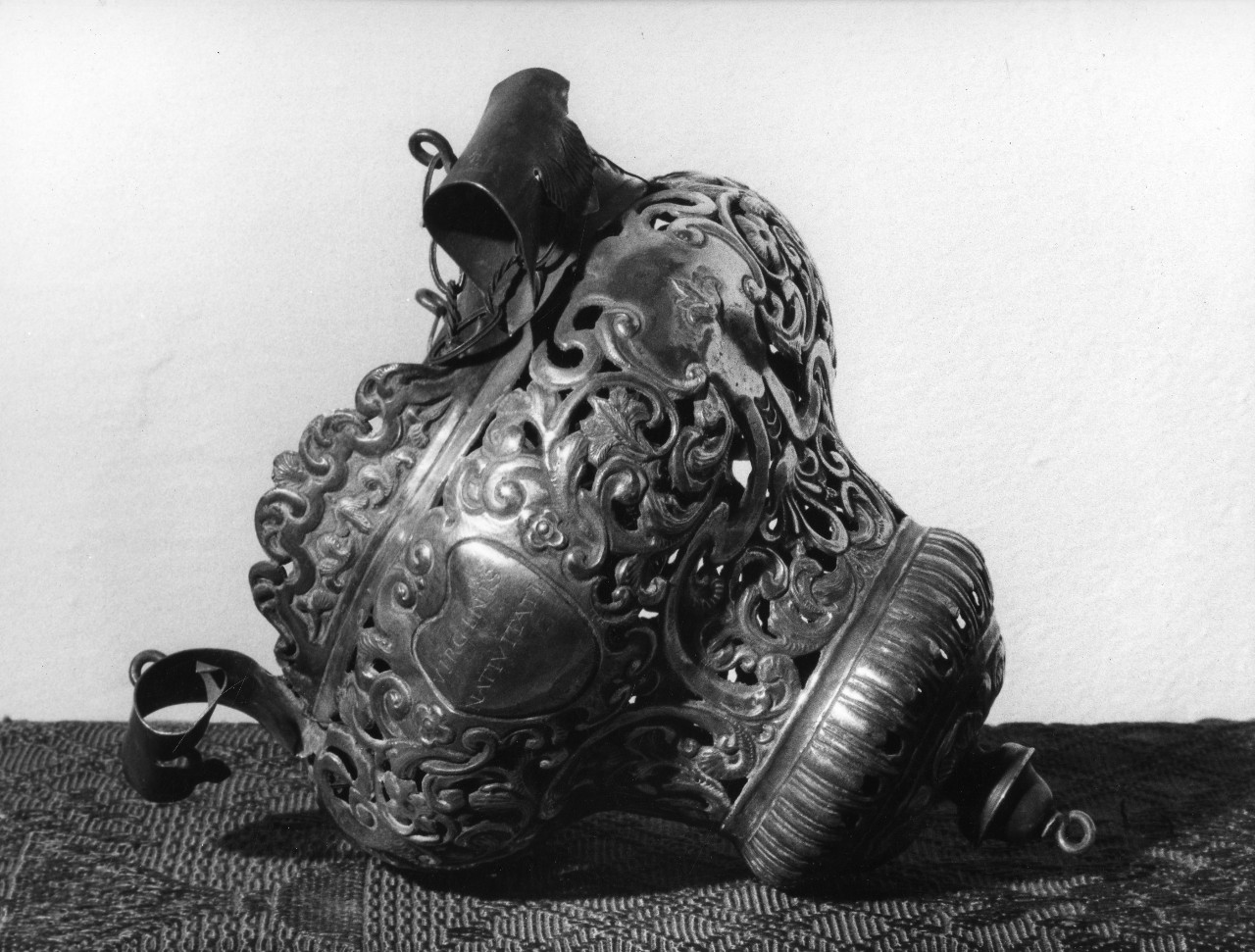 lampada da chiesa - bottega toscana (sec. XVII)