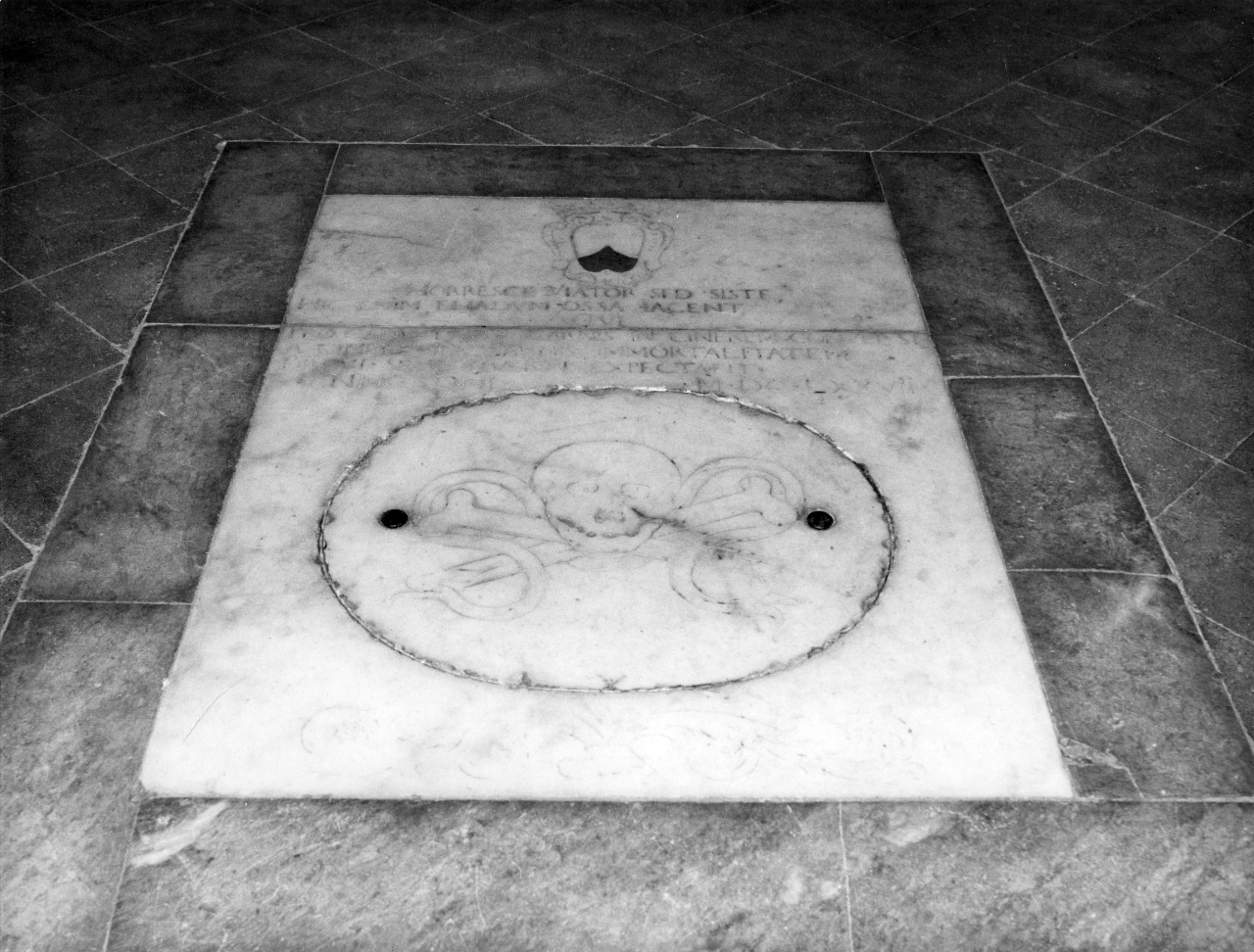 lastra tombale - bottega toscana (sec. XVII)