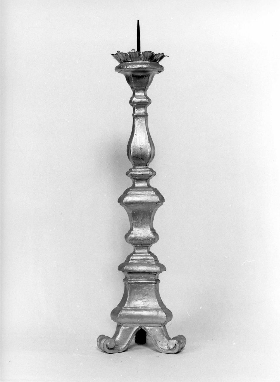 candeliere, serie - bottega toscana (terzo quarto sec. XVIII)